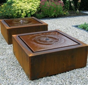 Garden Water Feature water bowl